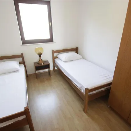 Appartement Cor 2 - Hr-02342-02 By Interhome *